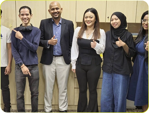 Cyferplus team group celebration